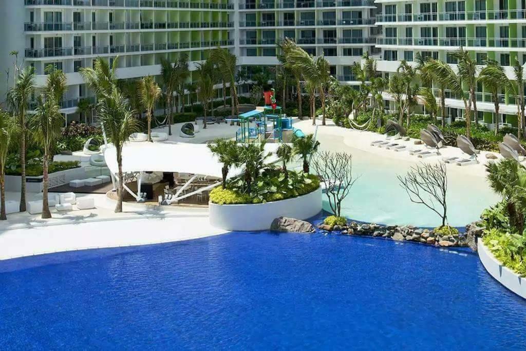 Azure Urban Resort Maui Unit Manila Exterior foto